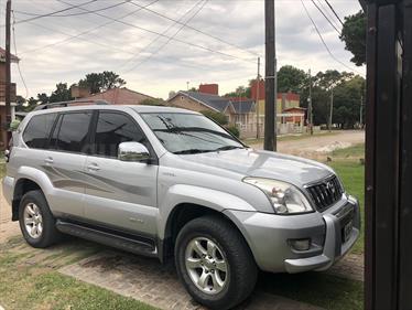 foto Toyota Land Cruiser Prado VX usado (2009) color Gris Plata precio u$s16.500
