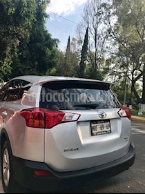 Foto venta Auto Usado Toyota RAV4 XLE 4WD (2014) color Plata precio $209,900