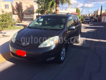 foto Toyota Sienna XLE 3.5L Piel usado (2006) color Azul precio $120,000