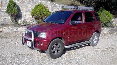 foto Toyota Terios Cool A-A usado (2017) color Rojo Tinto precio u$s3.000
