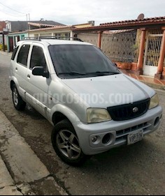 Foto venta carro Usado Toyota Terios Cool A-A (2002) color Gris precio u$s2.250