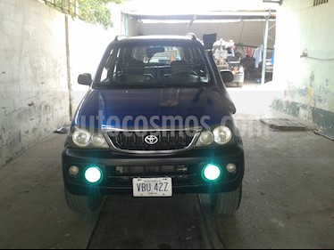 foto Toyota Terios Cool A-A usado (2004) color Azul precio u$s2.200