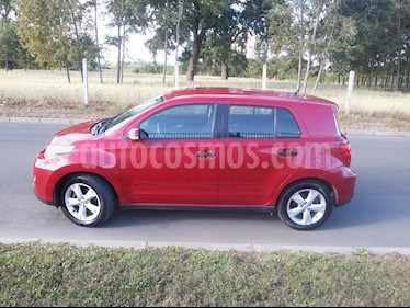 foto Toyota Urban Cruiser GLI usado (2011) color Rojo precio $6.100.000
