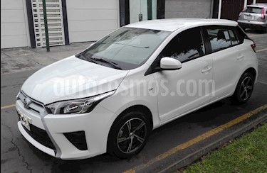 Foto venta Auto Usado Toyota Yaris Hatchback 1.3L GLi (2017) color Blanco precio u$s12,500