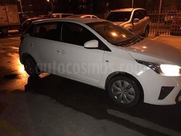 Foto venta Auto usado Toyota Yaris Sport 1.5 Sport (2015) color Blanco precio $8.200.000