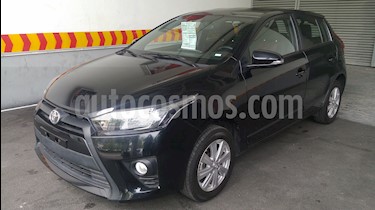 Foto venta Auto Usado Toyota Yaris 5P 1.5L S (2017) color Negro precio $234,900