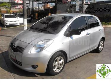 Foto venta carro usado Toyota Yaris Sol Sinc. (2007) color Plata precio u$s3.800