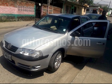 Volkswagen Gol 1.8 Confort usado (2005) color Plata precio u$s8.200