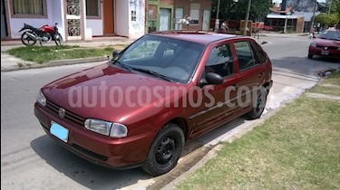 Foto venta Auto Usado Volkswagen Gol 5P 1.6 GL Mi (1998) color Bordo precio $82.000