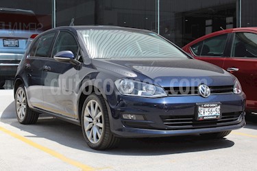 Foto venta Auto Seminuevo Volkswagen Golf Comfortline DSG (2016) color Azul Noche precio $249,000