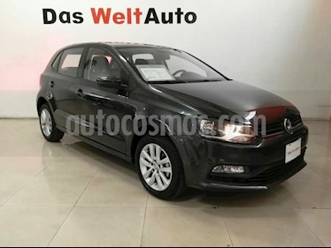 Foto venta Auto Seminuevo Volkswagen Polo Hatchback 1.6L (2017) color Gris Carbono precio $195,001