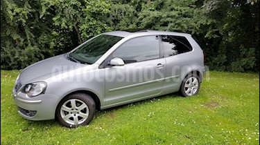 foto Volkswagen Polo 1.6L Comfortline usado (2009) color Gris precio u$s1.500