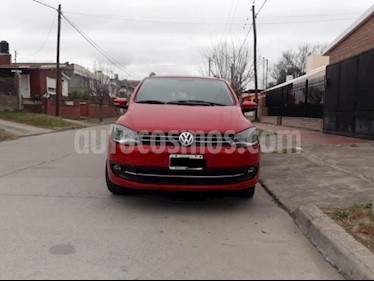 foto Volkswagen Suran 1.6 Highline usado (2012) color Rojo precio $199.000