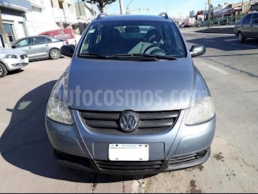 Foto venta Auto usado Volkswagen Suran 1.6 Track (2007) color Gris Oscuro precio $159.000