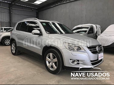 Foto venta Auto Usado Volkswagen Tiguan 2.0 Tsi Exclusive Tiptronic (2010) color Gris Claro precio $450.000