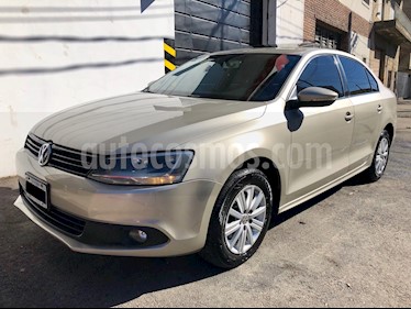 Foto venta Auto Usado Volkswagen Vento 2.0 TDi Advance (2013) color Champagne precio $359.000