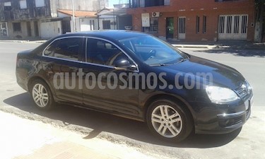 Foto venta Auto Usado Volkswagen Vento 2.5 FSI Advance (2010) color Negro Profundo