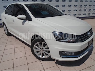 foto Volkswagen Vento Highline Aut usado (2018) color Blanco precio $255,000
