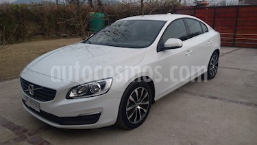 Foto venta Auto Usado Volvo S60 2.0L D2 Comfort Turbo Diesel (2018) color Blanco precio $14.900.000