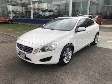 Foto venta Auto Seminuevo Volvo S60 Kinetic Aut (2013) color Blanco precio $179,900