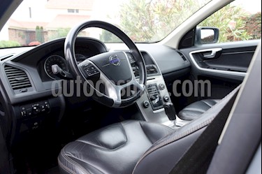 foto Volvo XC60 T5 usado (2012) color Gris Savile precio $63.000.000