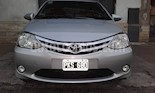foto Toyota Etios Sedán XLS 2015/2016 usado (2016) color Gris Plata  precio $1.660.000