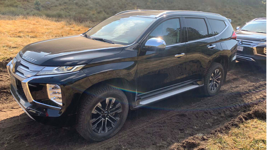 Mitsubishi montero sport 2021