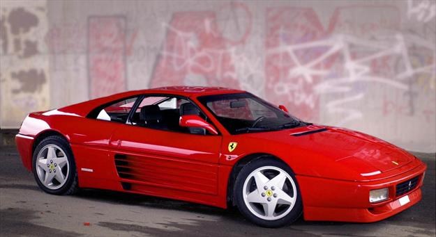 Ferrari 348 TB: Menem casi lo hizo