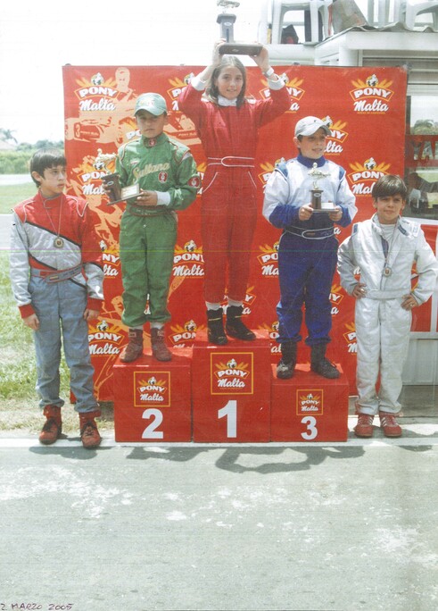 Photo Dédicacée Tatiana Calderon – Sport Auto F1 – Saison 2020 – Signée